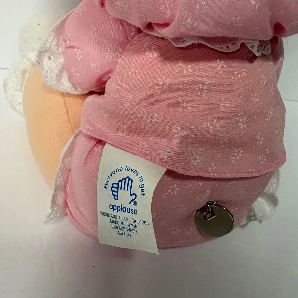 Working Precious Moments Applause Musical Plush Doll Girl Pink Bonnet Butterfly